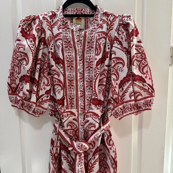 FARM Rio Off-White Tropical Cameo Cotton Romper Size M TROPICAL CAMEO- NWT! - Picture 2 of 6